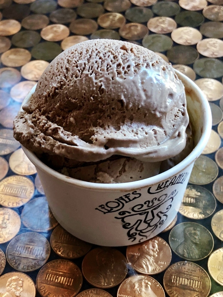 With hints of cayenne and cinnamon, this rich ice cream is ultra-chocolaty and delicious...with a kick!