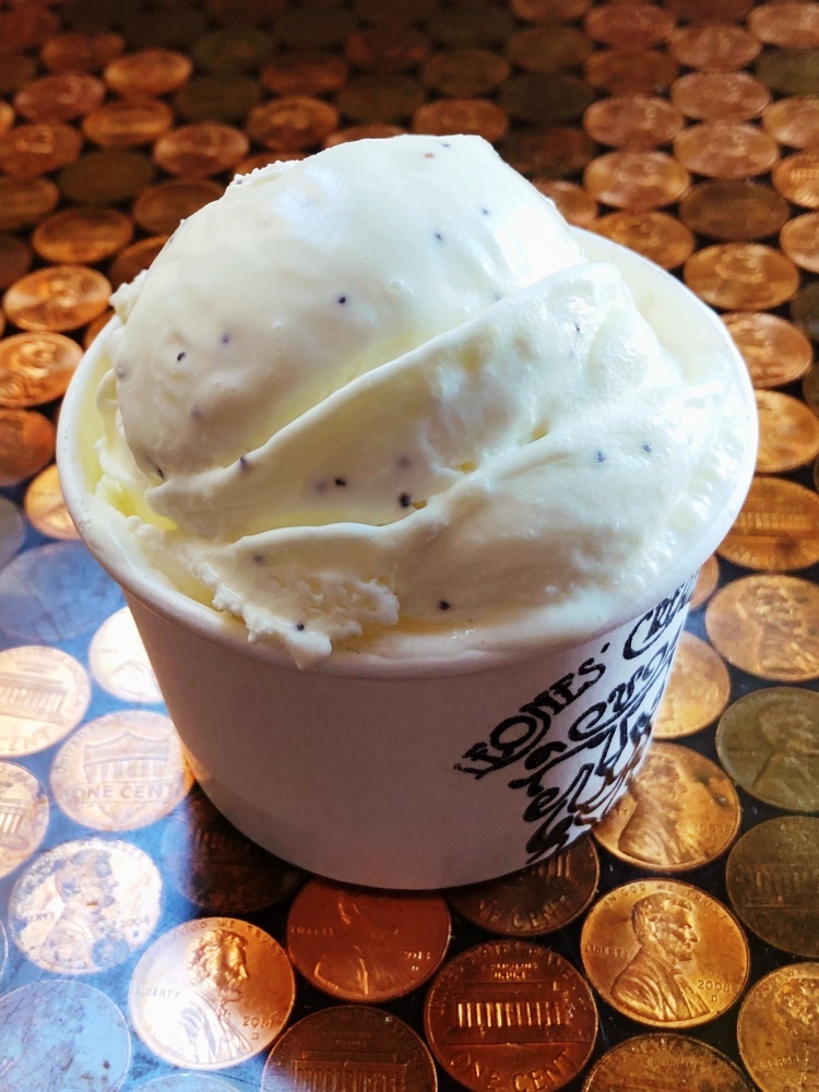 A Leones' Creamery classic! Sweet, lemony ice cream that tastes JUST like one of our favorite pound cakes.